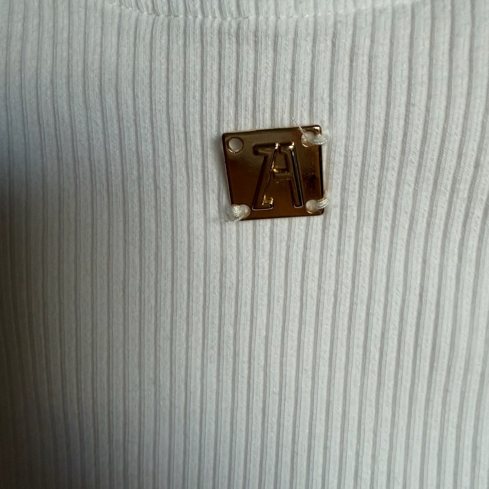 White Sleeveless Ribbed Top - Picture 2 of 3